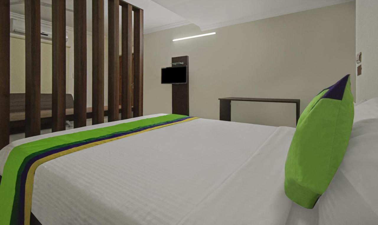 Treebo Samhaar Residency Thoraipakkam Hotel เชนไน ภายนอก รูปภาพ
